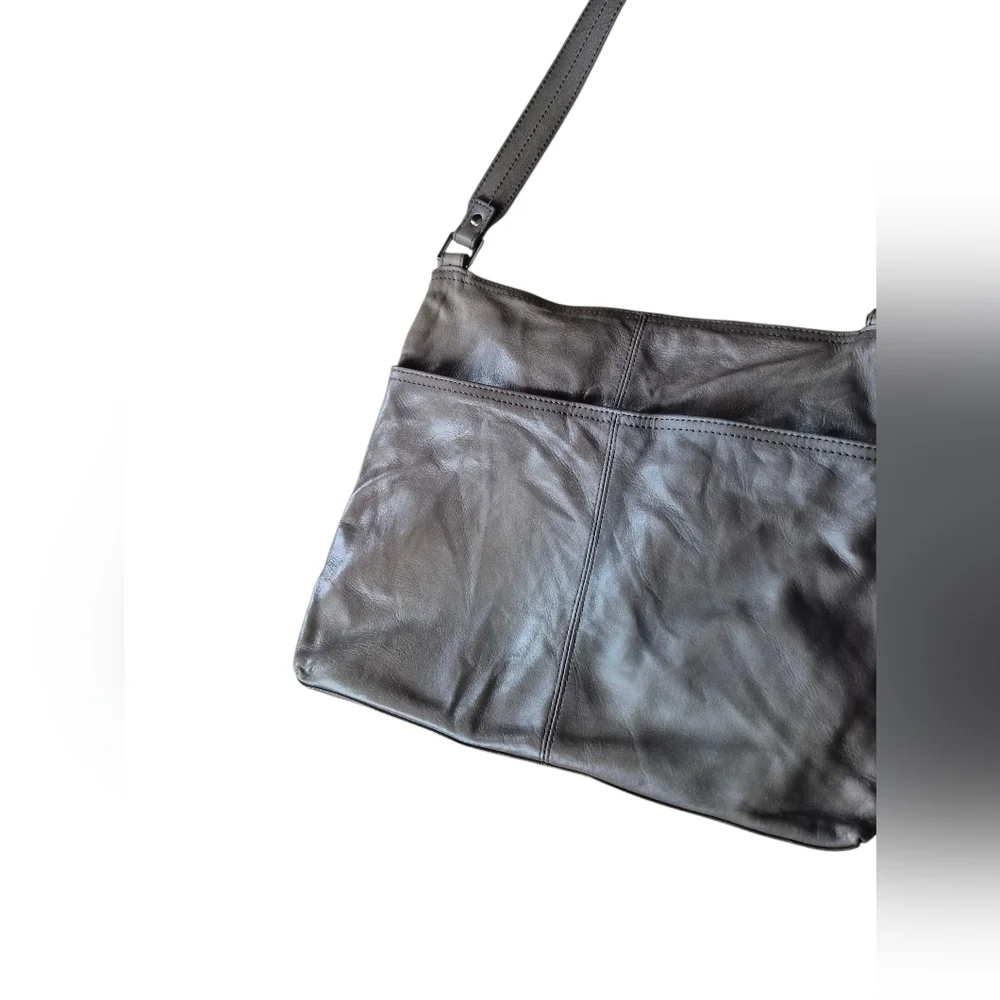 HOBO Brown Leather Messenger Bag with Soft-Sided‎ Design